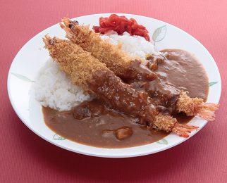 Curry and rice with fried giant shrimps 1,200 yen